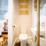 Glen Wynne Recently Renovated - Free Off-site Health Club Access With Pool, Sauna, Steam & Gym Short 5 Minute Drive Away Gasthuis