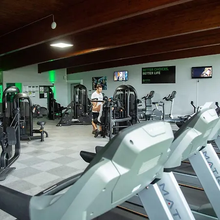 Icon - Free Off-site Health Club Access With Pool, Sauna, Steam & Gym 招待所