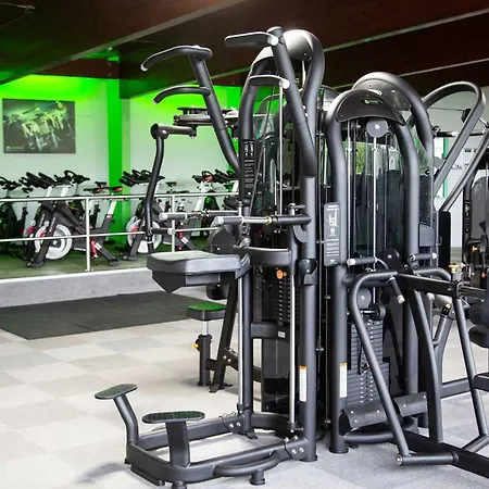 Guest house Icon - Free Off-site Health Club Access With Pool, Sauna, Steam & Gym Windermere