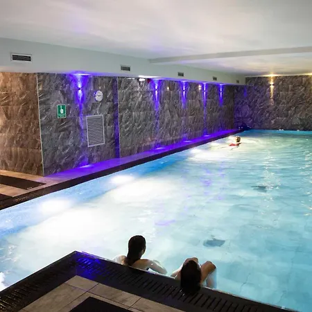 Icon - Free Off-site Health Club Access With Pool, Sauna, Steam & Gym Guest house