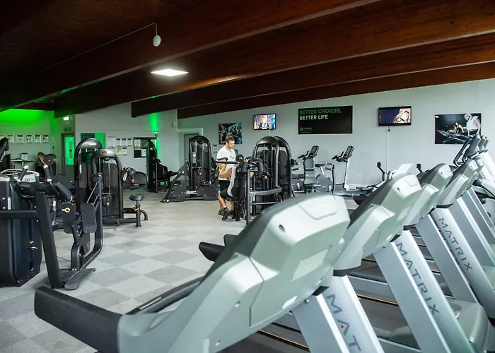 Glen Wynne Recently Renovated - Free Off-site Health Club Access With Pool, Sauna, Steam & Gym Short 5 Minute Drive Away Guest house